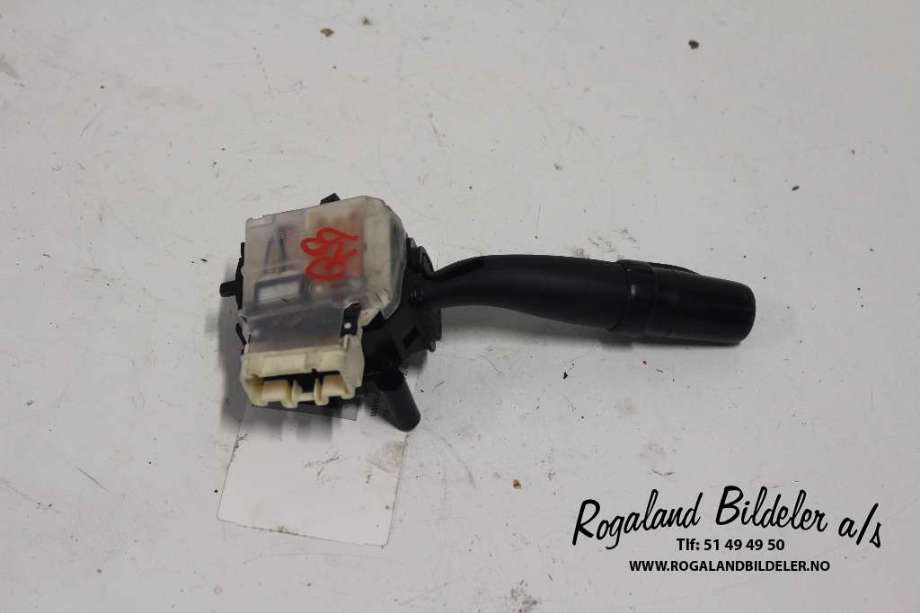 Bryter blink til Toyota Avensis 2003-2008 (Type II)  (TOYOTA|8414005110|)