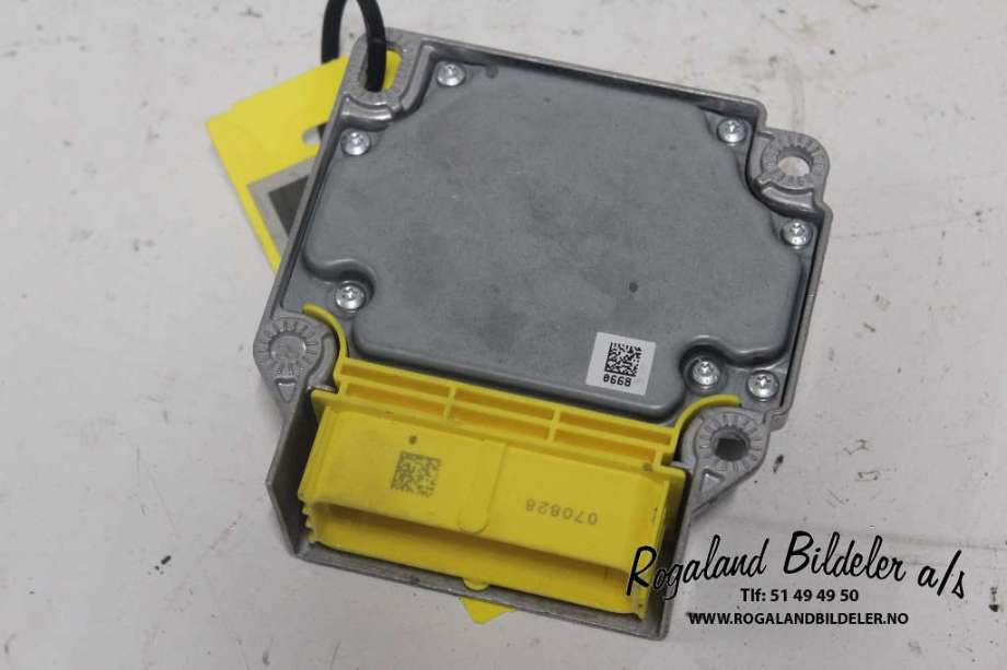 Airbag elektronikk til Audi A4 2004-2008 (Type III) (B7) (B7) (AUDI|8E0 959 655 G|0285001668|)