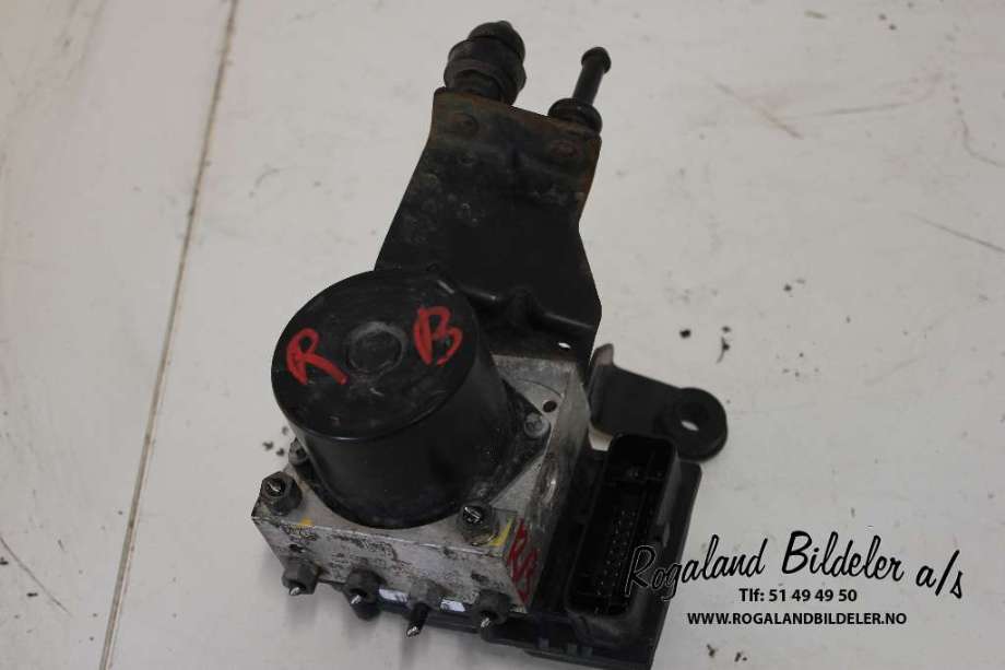 ABS sentral til Škoda Fabia, 2010-2014 (Type II, Fase 2) (SKODA|6R0 614 417 A)