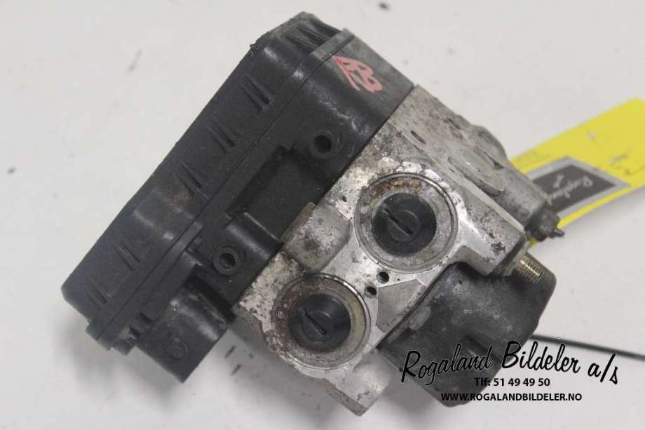 ABS sentral til Toyota RAV4 2000-2006 (Type II)  (TOYOTA|4405042060|)