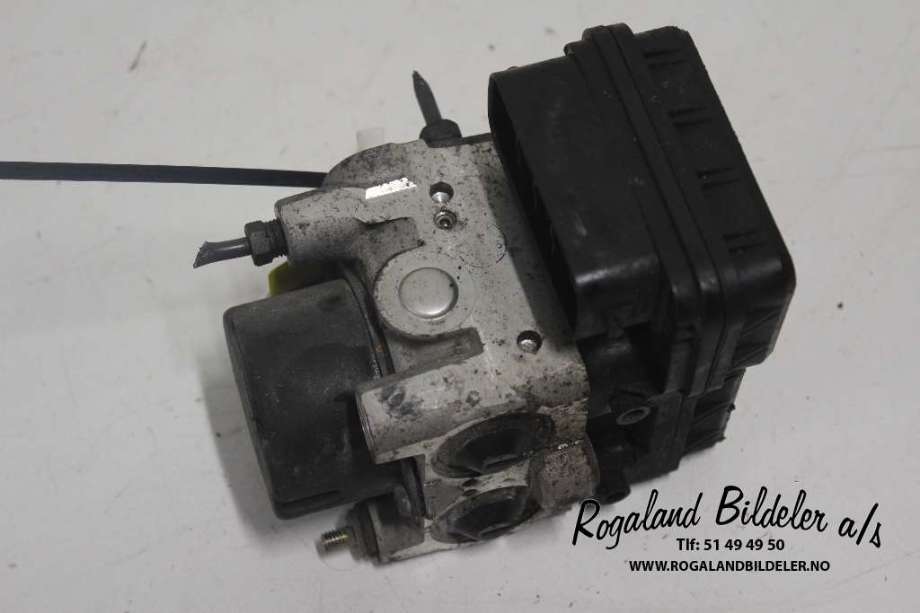 ABS sentral til Toyota RAV4 2000-2006 (Type II)  (TOYOTA|4405042060|)