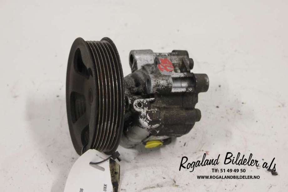 Servo pumpe mekanisk til Toyota RAV4, 2000-2006 (Type II) (TOYOTA|4431042070)