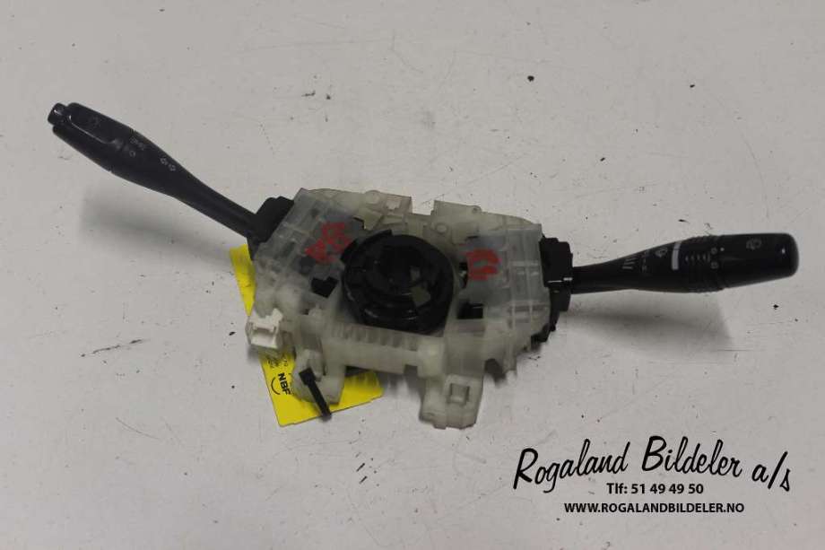 Bryter combi til Mitsubishi Pajero, 2000-2006 (Type III)  (MITSUBISHI|MR502322)