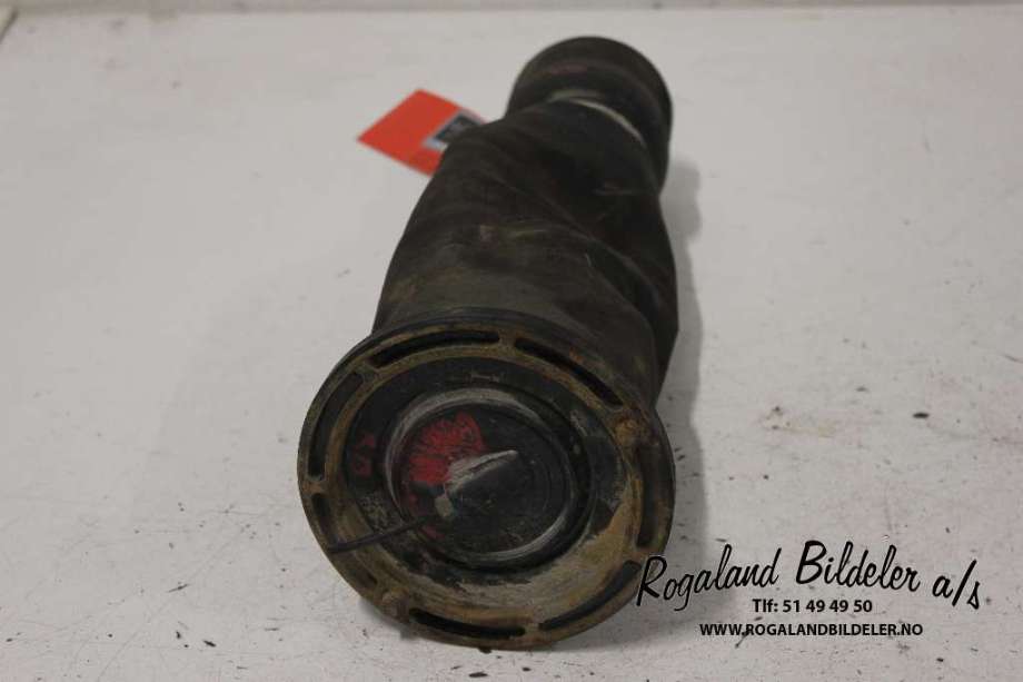 Fjær foran nivå luftpute/belg til Land Rover Discovery 1999-2004 (Type II) (LAND-ROVER|RKB101200|)
