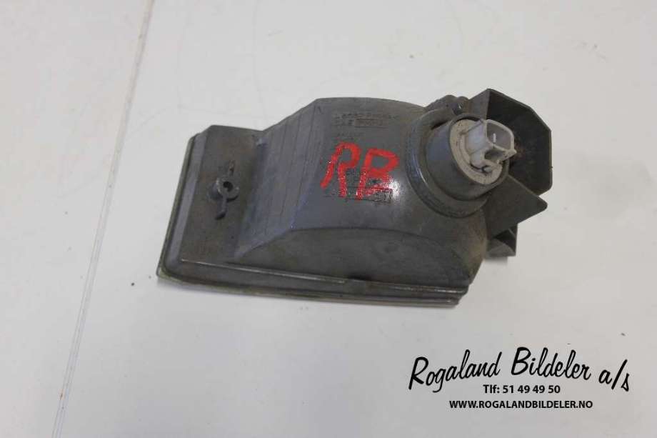 Blinklykt høyre til Toyota RAV4 2000-2006 (Type II)  (TOYOTA|8151142050|)
