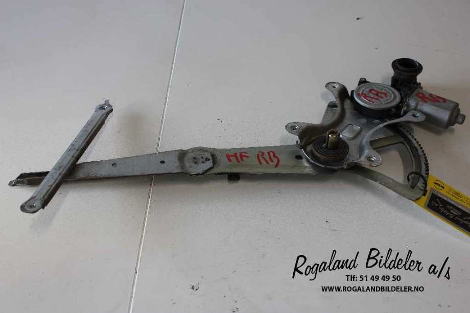 Ruteheis høyre til Toyota RAV4, 2000-2006 (Type II) (TOYOTA|6980142050)