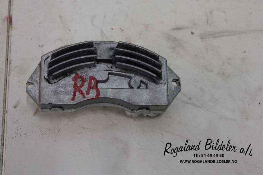 Varmeapparat motstand til BMW 1-Serie 2004-2011 (E81/E82/E87/E88) (E81/E82/E87/E88) (BMW|64 11 9 266 185|)