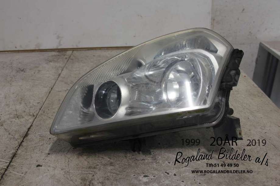 Frontlykt venstre halogen til Nissan Qashqai 2007-2010 (Type I, Fase 1)  (26060JD900|)