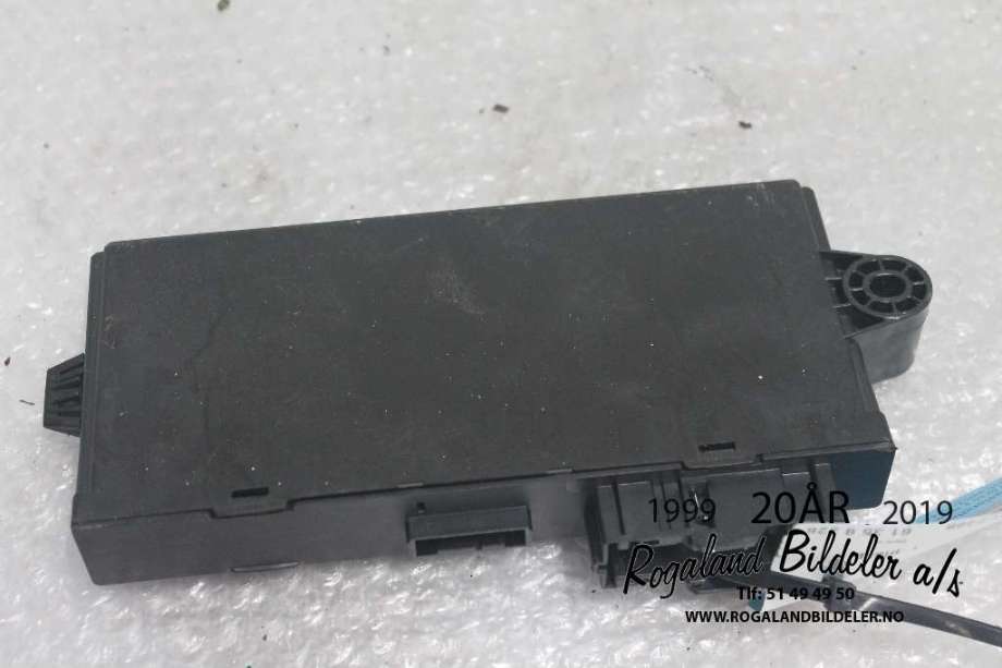 Styreenhet diverse til BMW 1-Serie 2004-2011 (E81/E82/E87/E88) (E81/E82/E87/E88) (BMW|61 35 9 226 238|)