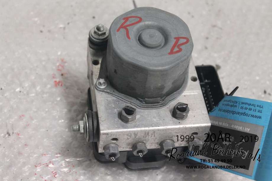 ABS sentral til VW Polo 2014-2017 (Type V, Fase 2) (VOLKSWAGEN|6R0 614 517 AJ|)
