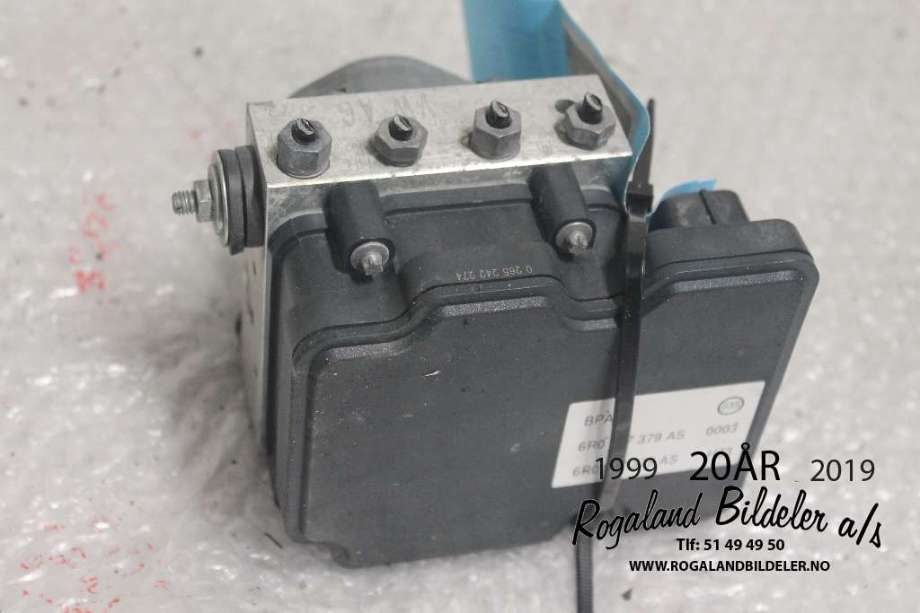 ABS sentral til VW Polo 2014-2017 (Type V, Fase 2) (VOLKSWAGEN|6R0 614 517 AJ|)