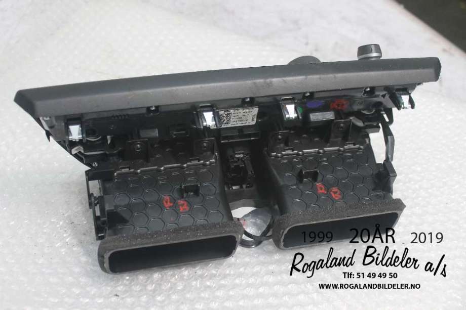 Varmeapparat betjening til BMW i3 2013-2022  (BMW|61 31 5 A0A 3F7|61 31 5 A0A 3F6|61 31 9 379 121)