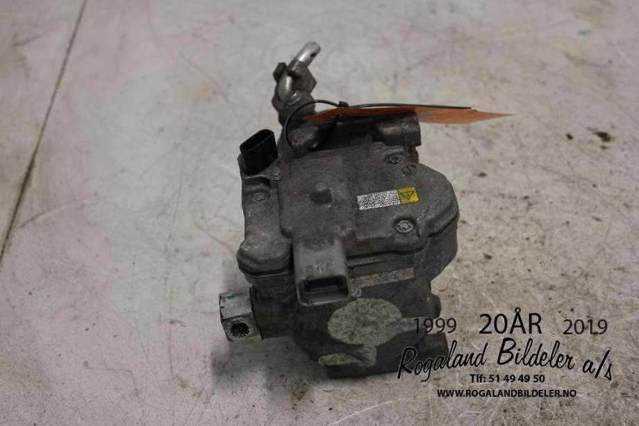Aircondition kompressor til Toyota Yaris 2014-2020 (Type III, Fase 2)  (TOYOTA|8837052012|)