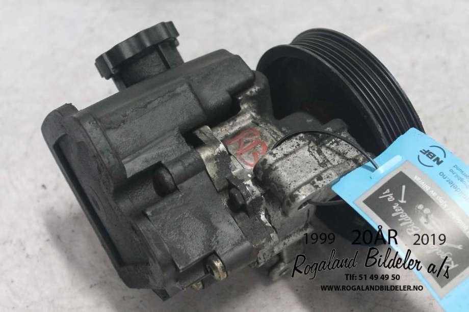 Servo pumpe mekanisk til Mercedes Vito/Viano 2004-2010 (Fase 1) (W639) (W639) (MERCEDES|A 003 466 72 01|A 003 466 71 01)