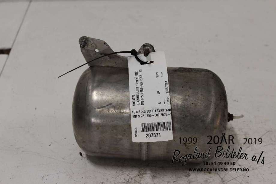 Diverse deler til Mercedes S-Klasse 2005-2013 (W221) (W221) (MERCEDES|A 221 320 00 15|)