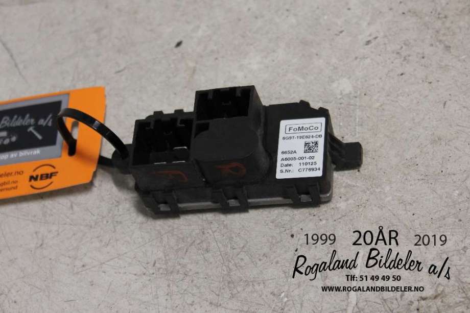 Varmeapparat motstand til Ford C-Max 2010-2015 (Type II, Fase 1)  (FORD|1512406|6G9T-19E624-DB|)