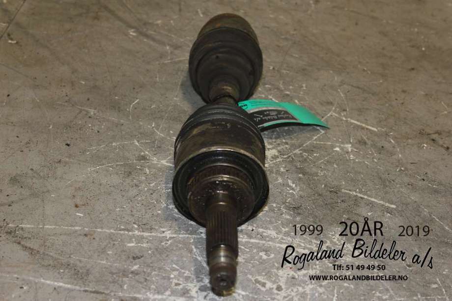 Drivaksel venstre foran til Mazda BT-50 2007-2013  (MAZDA|PP04-25-60X|)