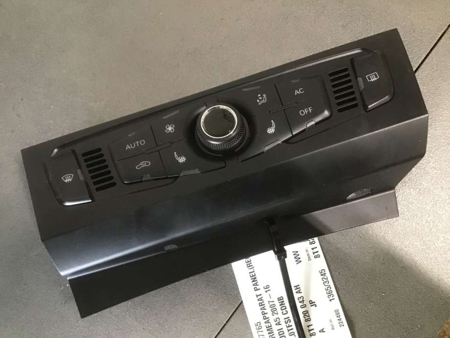 Varmeapparat betjening til Audi A5, 2007-2016 (Type I)  (AUDI|8T1 820 043 AH)