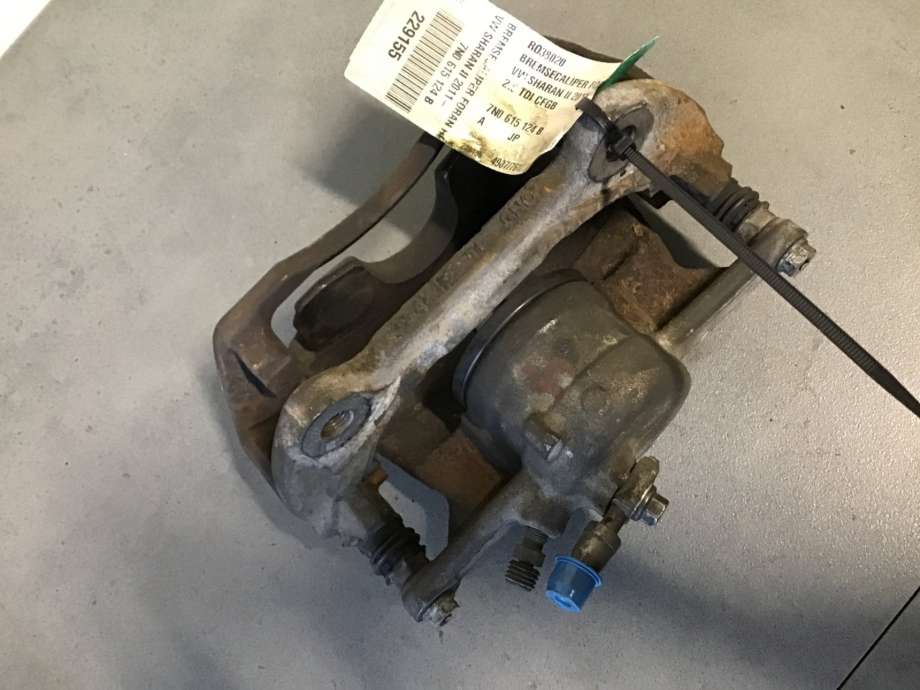 Bremsecaliper høyre foran til VW Sharan 2010-->> (Type II)  (VOLKSWAGEN|7N0 615 124 B|)
