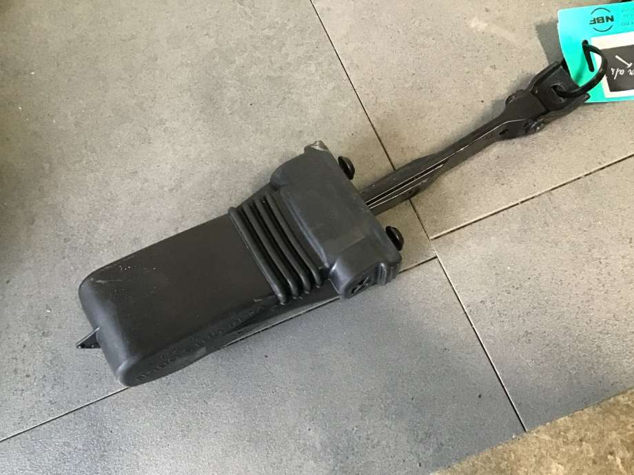 Dørstopper til Audi A3, 2016-2020 (Type III, Fase 2) (AUDI|8V4 837 249 A)