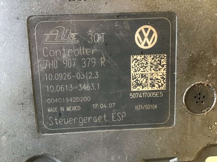 ABS sentral til VW Transporter / Caravelle 2003-2009 (Fase 1) (T5) (T5) (VOLKSWAGEN|7E0 614 517 B|)