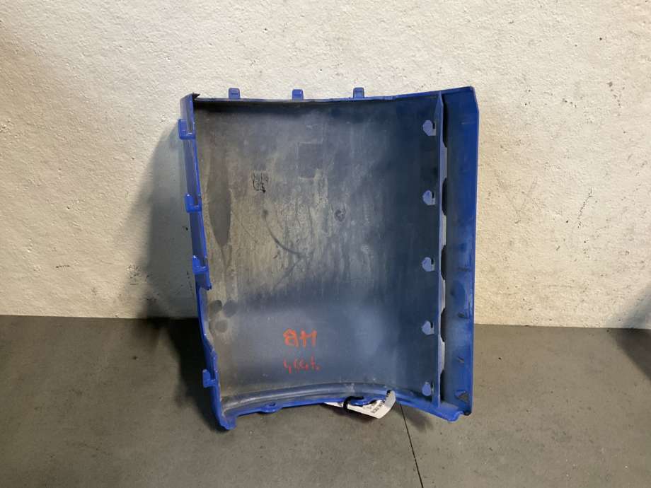 Støtfangerving venstre bak til VW Transporter / Caravelle 2003-2009 (Fase 1) (T5) (T5) (VOLKSWAGEN|7H0 807 321 B|)