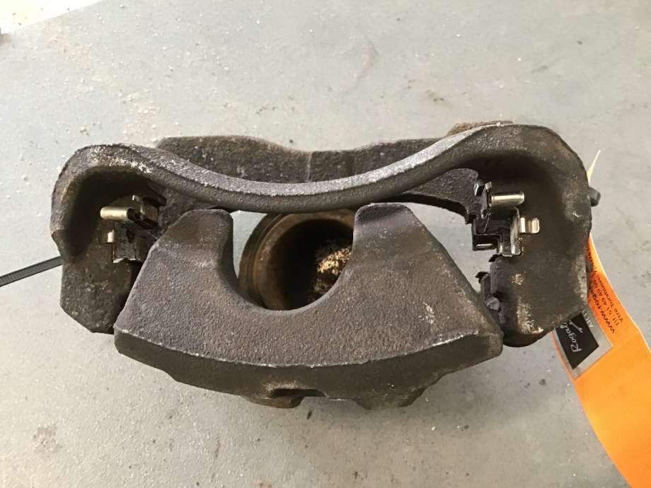 Bremsecaliper høyre foran til Toyota Urban Cruiser 2009-2014  (TOYOTA|4773012A10|)