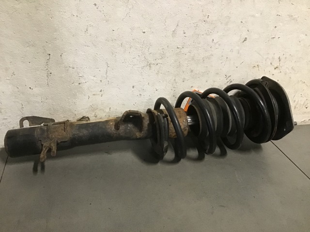 Fjærbein høyre foran til Mini Countryman 2010-2016 (R60) (R60) (MINI|31 30 9 813 654|)