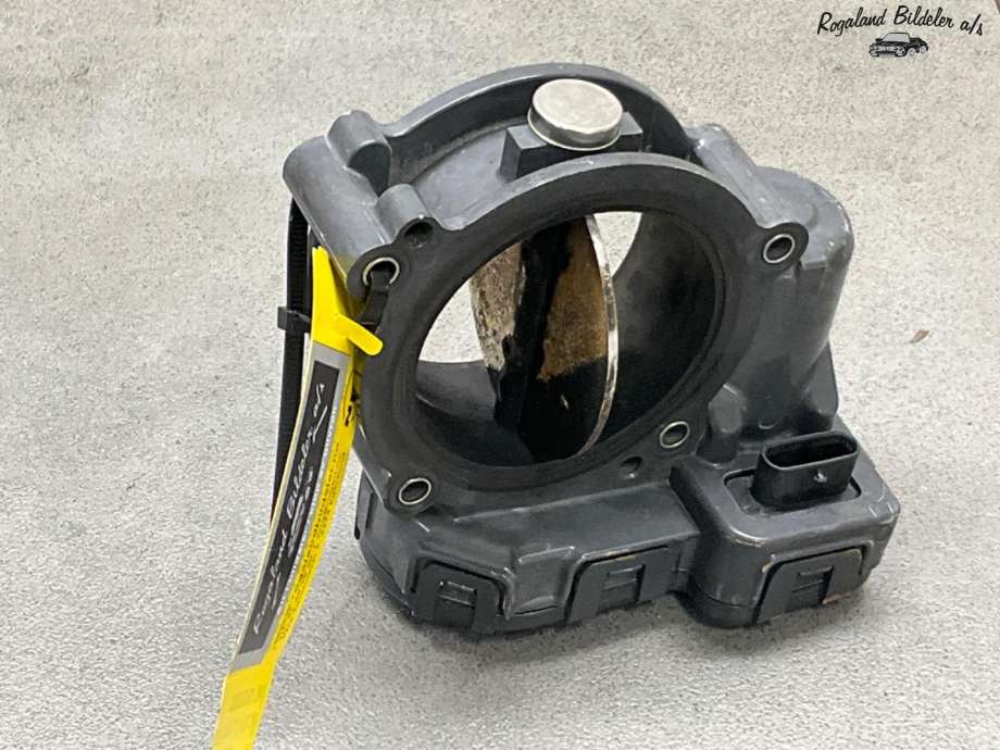 Spjeldhus til Mercedes CLA 2013-2019 (C117) (C117) (MERCEDES|A 651 090 04 70|)