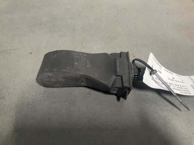 Dørstopper til VW Golf VII 2012-2017 (Fase 1)  (VOLKSWAGEN|5G4 839 249 A|)