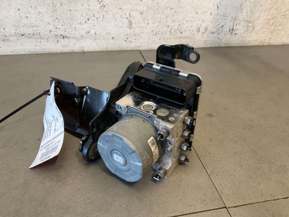 ABS sentral til VW Tiguan, 2016-2020 (Type II, Fase 1) (VOLKSWAGEN|5Q0 614 517 DE)
