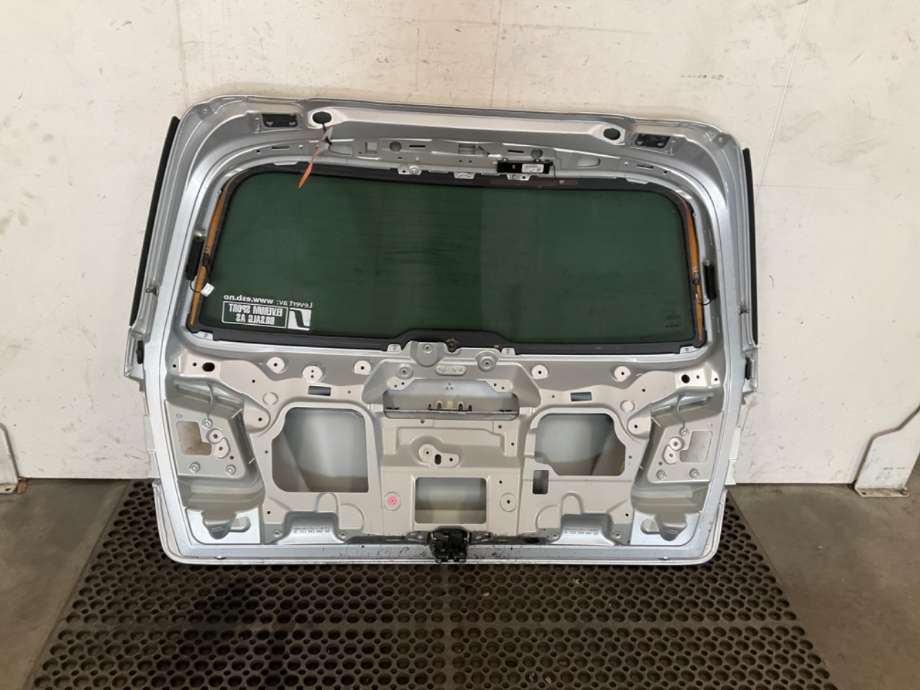 Bakluke til Mercedes E-Klasse 2009-2013 (Fase 1) (W212) (W212) (MERCEDES|A 212 740 01 05|)