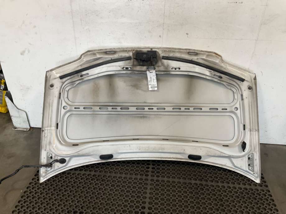 Panser til VW Caddy 2004-2010 (Type III, Fase 1)  (VOLKSWAGEN|1T0 823 031 D|)