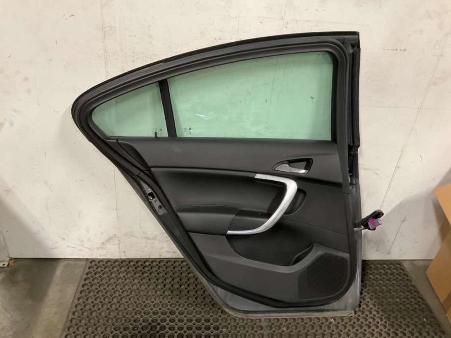 Dør venstre bak til Opel Insignia A 2009-2014  (OPEL|20966024|)