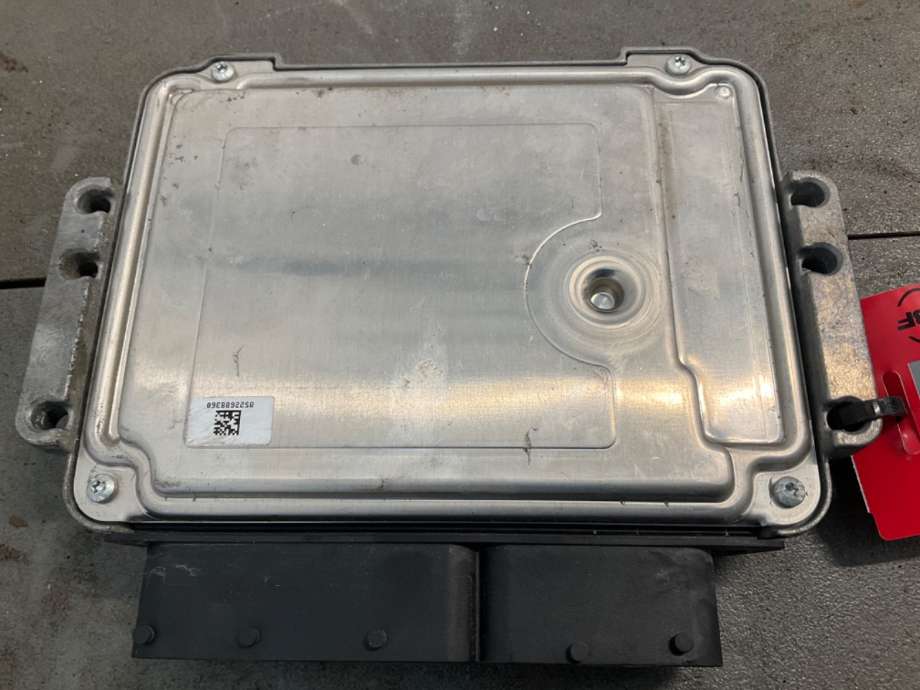 Styreenhet motor til Suzuki Vitara 2015-->> (Type IV)  (SUZUKI|33910-60R00|)