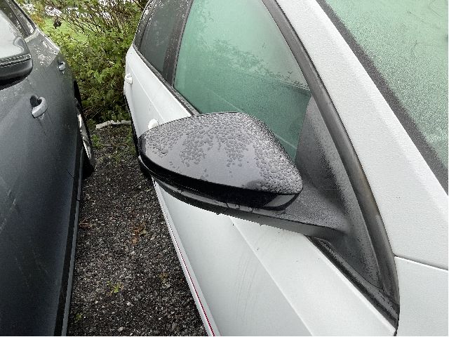 Speil høyre til Škoda Octavia, 2013-2016 (Type III, Fase 1) (SKODA|5E1 857 508 AB)