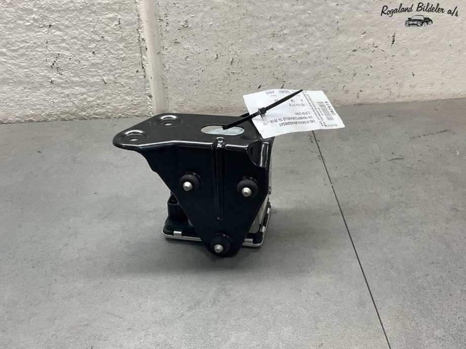 ABS sentral til VW Transporter / Caravelle 2015-2019 (T6) (T6) (VOLKSWAGEN|7E5 614 517 B)