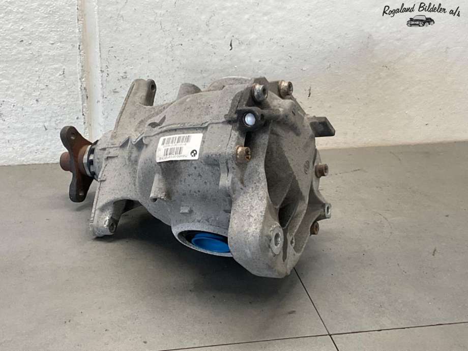 Kardang klokke bak til BMW 5-Serie 2010-2017 (F10/F11) (F10/F11) (BMW|33 10 7 584 451)