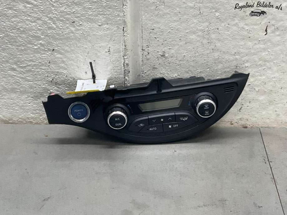 Varmeapparat betjening til Toyota Yaris, 2014-2020 (Type III, Fase 2) (TOYOTA|559000D800C3)