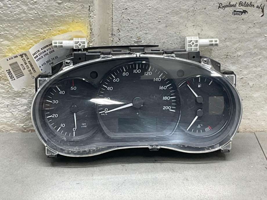 Instrumentpanel til Mercedes Citan 2012-2021 (W415) (W415) (MERCEDES|A 415 900 14 02|A 415 900 74 00|A 415 900 30 01)