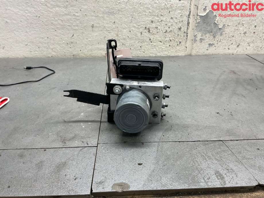 ABS sentral til Mercedes CLA 2019-->> (C118) (C118) (MERCEDES|A 177 900 29 10|A 177 900 63 07|A 177 900 78 15)