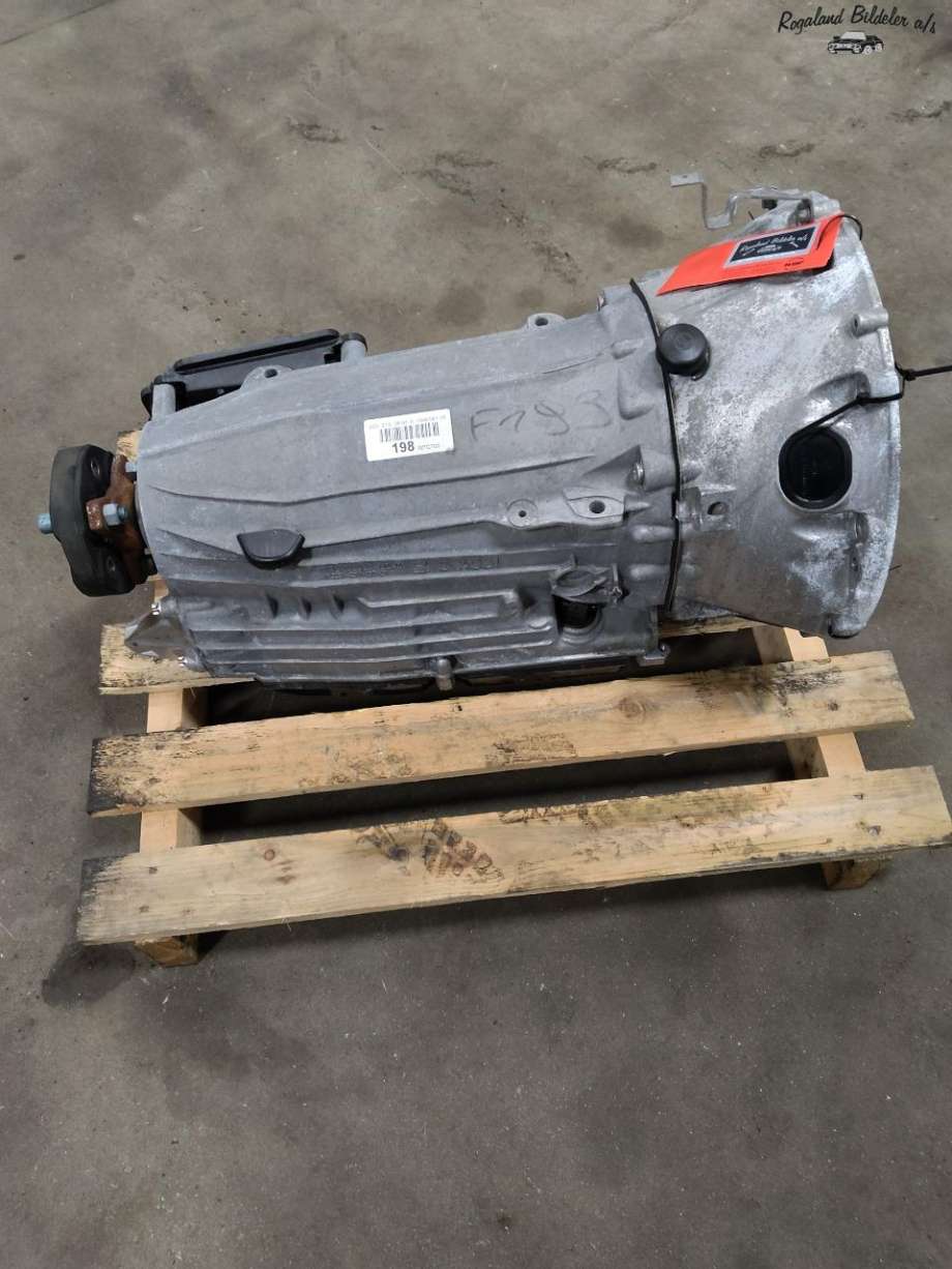 Girkasse automat til Mercedes C-Klasse 2014-2018 (Fase 1) (W205) (W205) (MERCEDES|A 205 270 39 01|722993|2052703801)