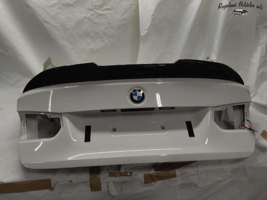 Bakluke sedan til BMW 3-Serie, 2012-2018 (F30/F31/F34) (F30/F31/F34) (BMW|41 00 7 288 757)