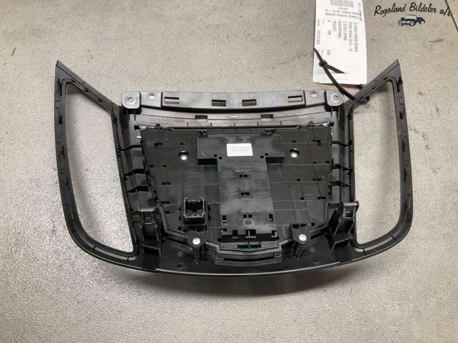Bilstereo diverse til Ford Kuga 2013-2019 (FORD|CV4T-18K811-SA|1832251|)
