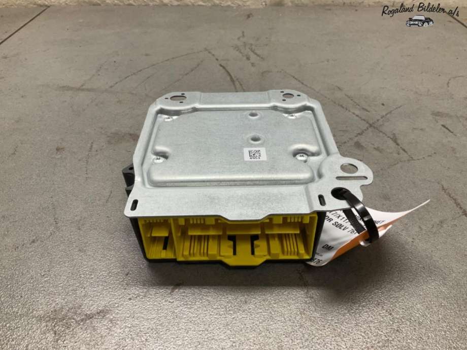 Airbag elektronikk til Mercedes CLA 2013-2019 (C117) (C117) (MERCEDES|A 117 900 86 00)