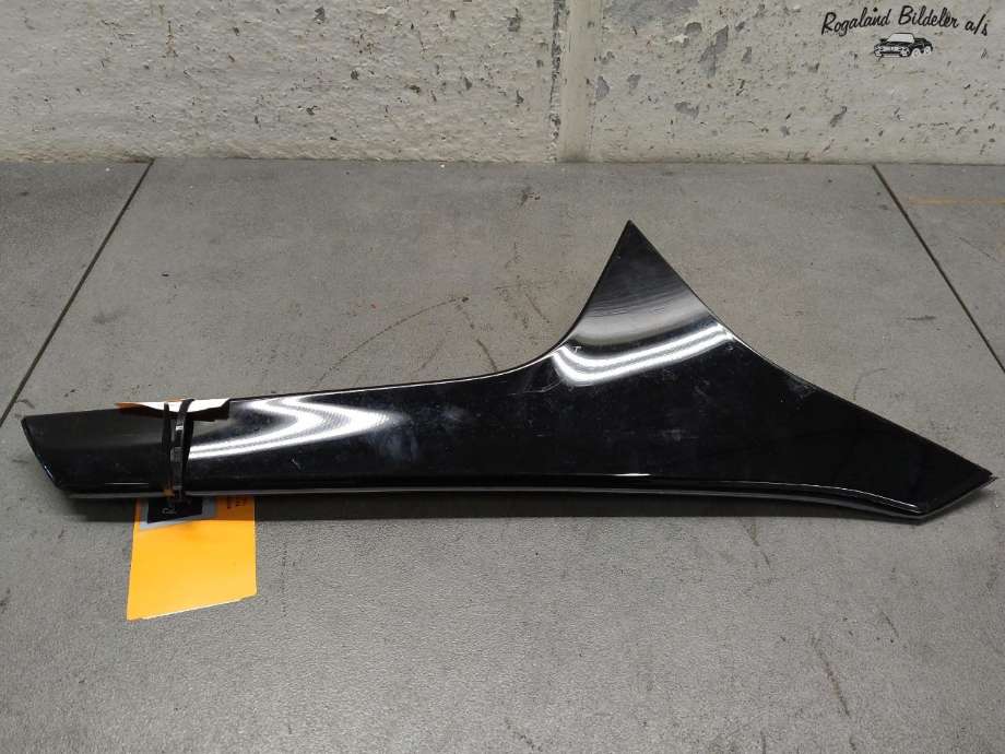 Spoiler bakluke til Audi Q4 e-tron, 2021-->>  (AUDI|89A 854 872)