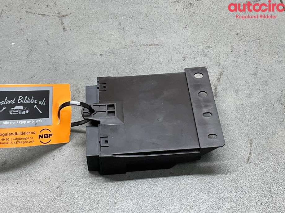 Styreenhet elektrisk bakluke til Volvo V90 / V90 CC / S90 2016-->>  (VOLVO|31654289|)