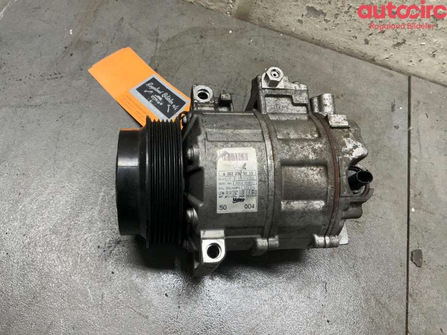 Aircondition kompressor til Mercedes C-Klasse 2007-2011 (Fase 1) (W204) (W204) (MERCEDES|A 002 230 34 11|A 002 230 50 11)