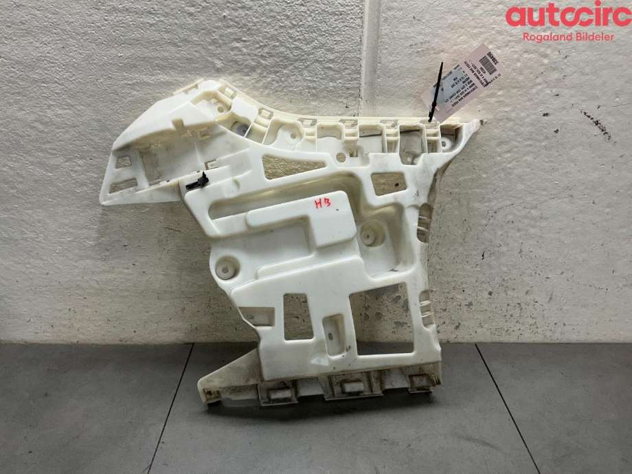 Diverse deler til BMW i4, 2021-->> (G26) (G26) (BMW|51 12 8 078 586)