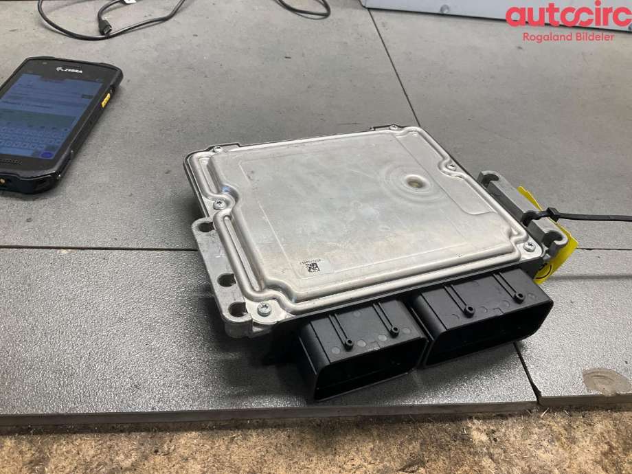Styreenhet motor til Peugeot 5008 2010-2017 (Type I) (PEUGEOT|16 776 226 80|16 133 609 80)